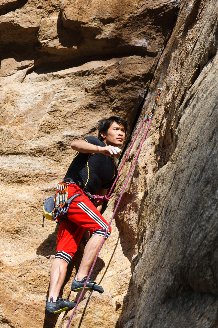 海外极限攀岩挑战赛,攀登未知的高峰的简单介绍 海外极限攀岩挑战赛,攀登未知的高峰的简单介绍