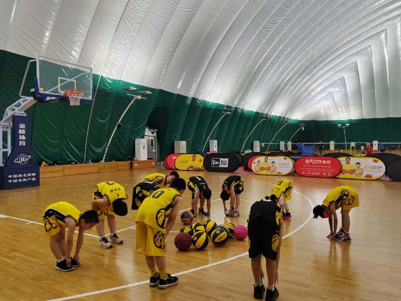 青少年篮球教练员培训体系持续完善,行业标准逐步统一的简单介绍 青少年篮球教练员培训体系持续完善,行业标准逐步统一的简单介绍