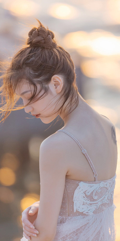 九游下载中心-女足比赛中，中国队员李某表现出色，助球队取胜，中国女足被问责