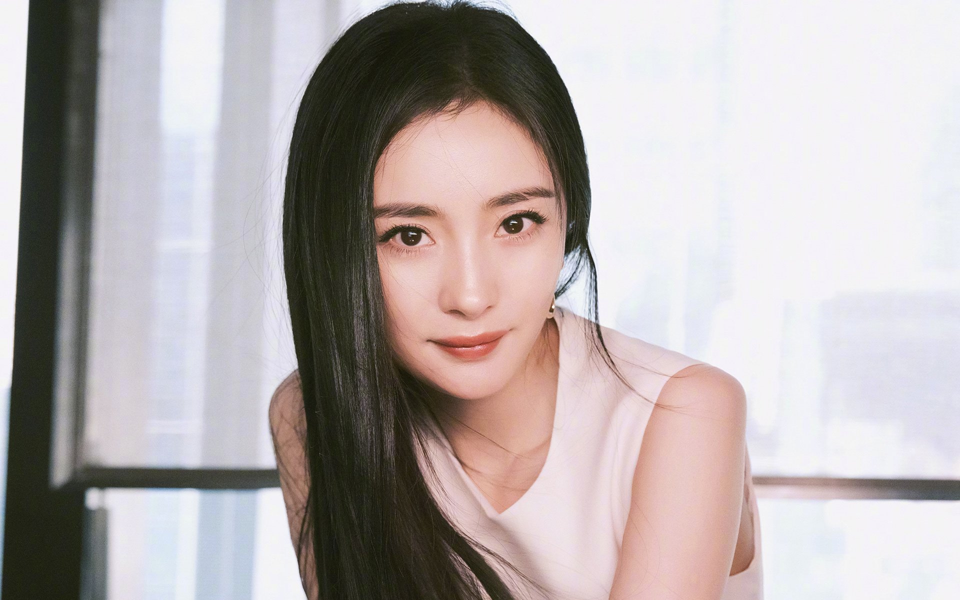 九游官网pc-神奇进球现身亚洲球场，球迷热议无法停止，足球神奇进球